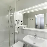 Ibis Otel
