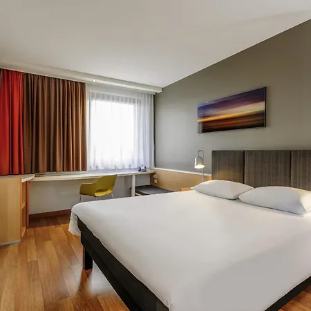 Ibis Hotel