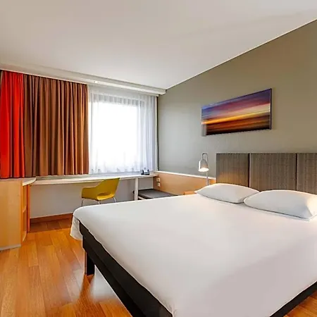 Hotel Ibis 2*
