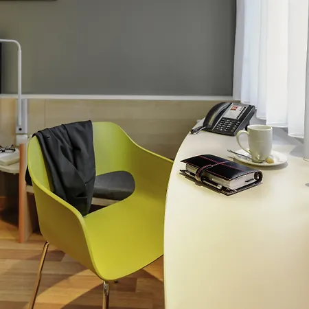 Hotel Ibis 2*